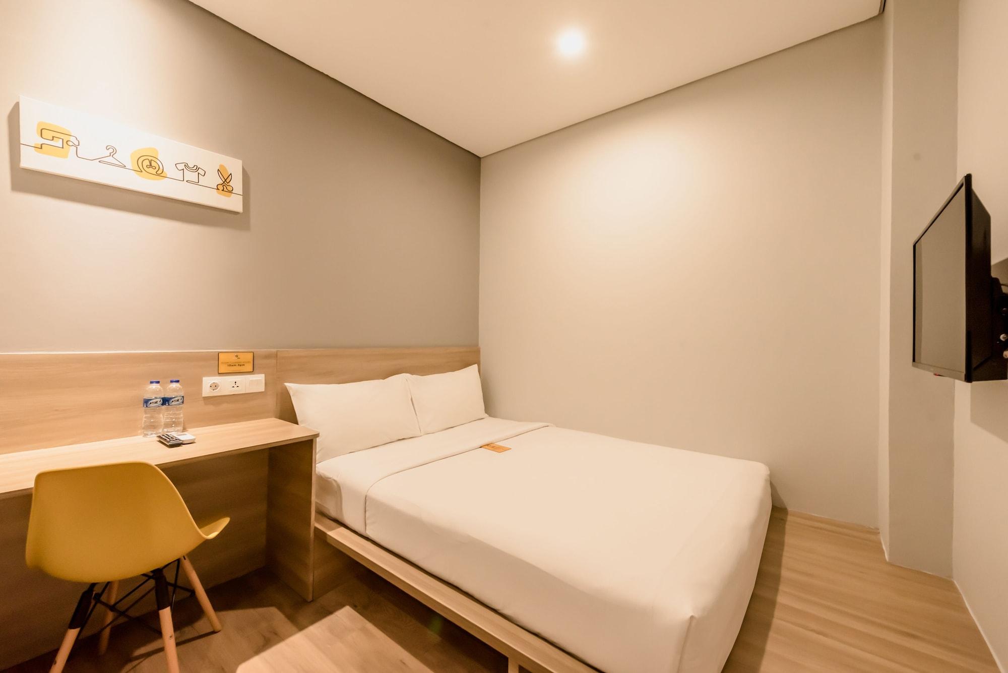 Yellow Bee Tanah Abang Yakarta Exterior foto